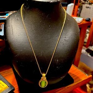 Elegant Gold Necklace with Green Pendant vintage Gold thick chain with pendant